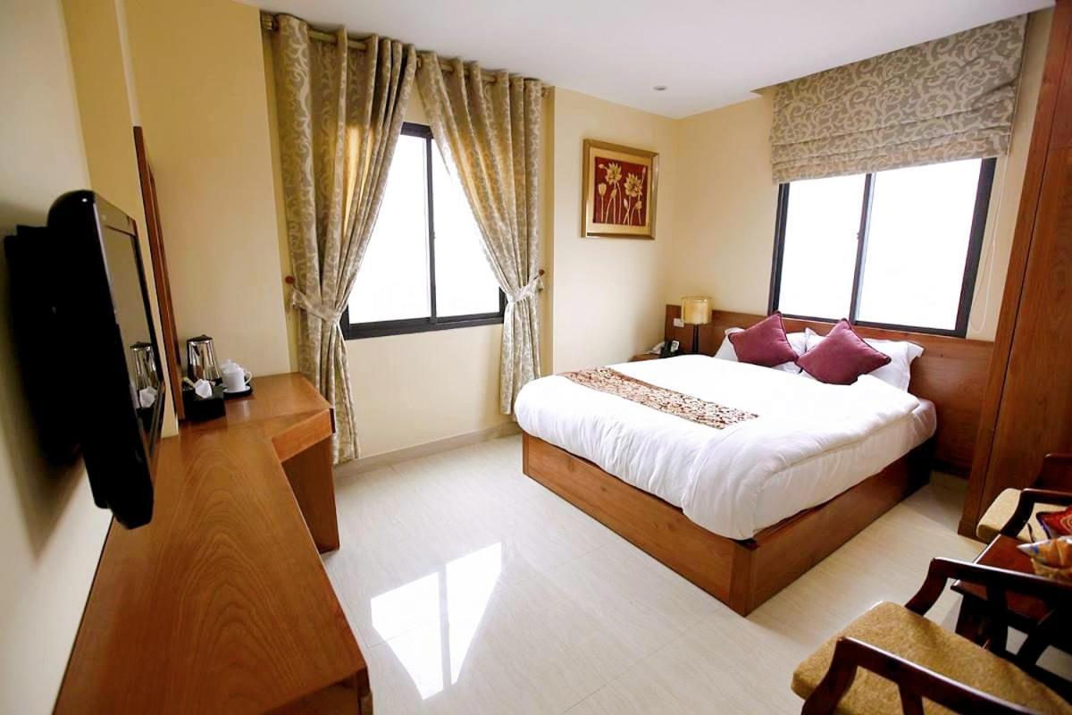 Hanoi B Hotel & Travel - 5 Mins Hoan Kiem Lake ภายนอก รูปภาพ